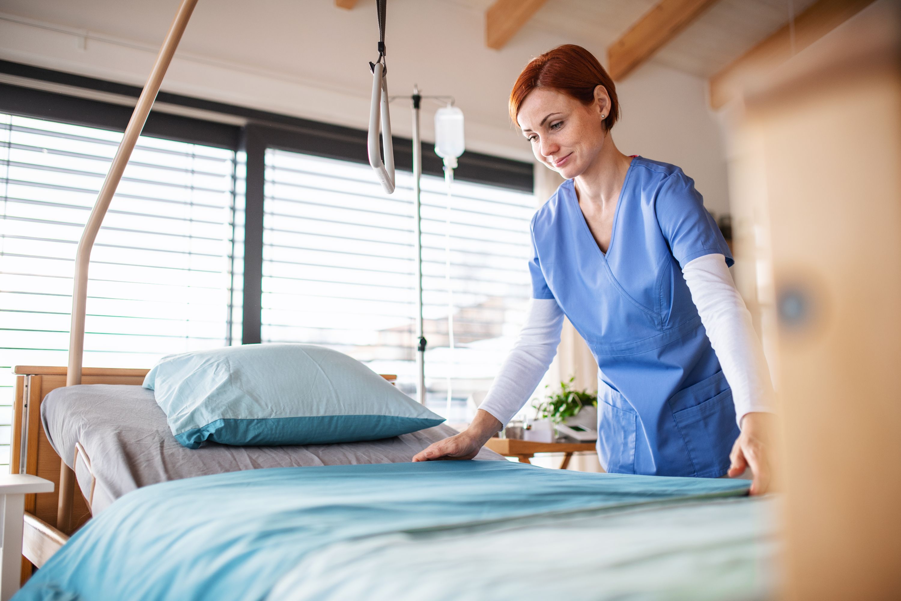Medical Laundry Shutterstock 1628450005 (1)